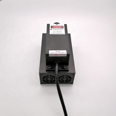 Laser DPSS de estado sólido com peso de 1,8 kg e altura do feixe de 85 mm Laser amarelo de 100 mW